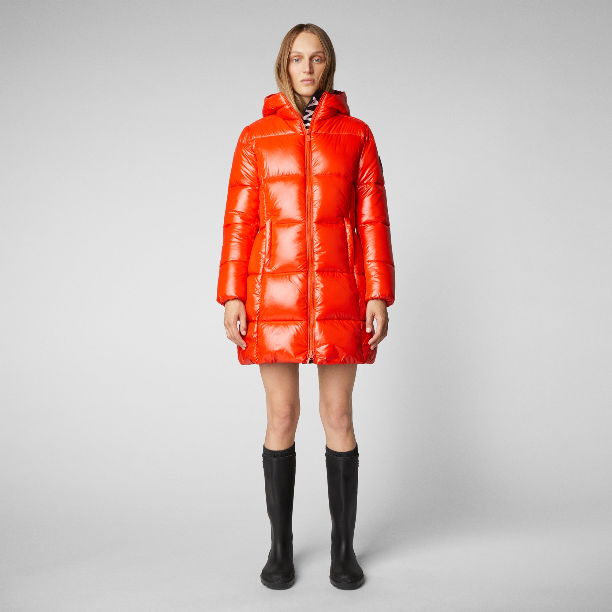 Women's Ines Hooded Puffer Coat in Poppy Red - Save The Duck