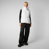 REN:GILET SAVE THE DUCK WOMAN en EDEL en blanc - Collection Blancs d'hiver | Sauvez le canard