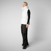 REN:GILET SAVE THE DUCK WOMAN en EDEL en blanc - Collection Blancs d'hiver | Sauvez le canard