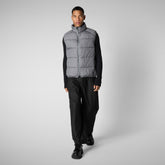 Man's vest Arlen in Mid Grey - Men's Icons | Save The Duck