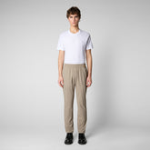 Pantalon Michael pour hommes en beige Sandalo - Collection Homme Printemps Été 2024 | Sauvez le canard