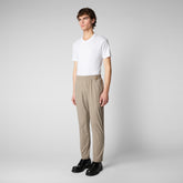 Pantalon Michael pour hommes en beige Sandalo - Collection Homme Printemps Été 2024 | Sauvez le canard
