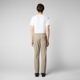 Pantalon Michael pour hommes en beige Sandalo - Collection RETY | Sauvez le canard