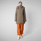 Woman's hooded parka Samantah in mud grey - Arctic Woman | Save The Duck