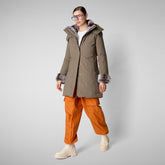 Woman's hooded parka Samantah in mud grey - Arctic Woman | Save The Duck